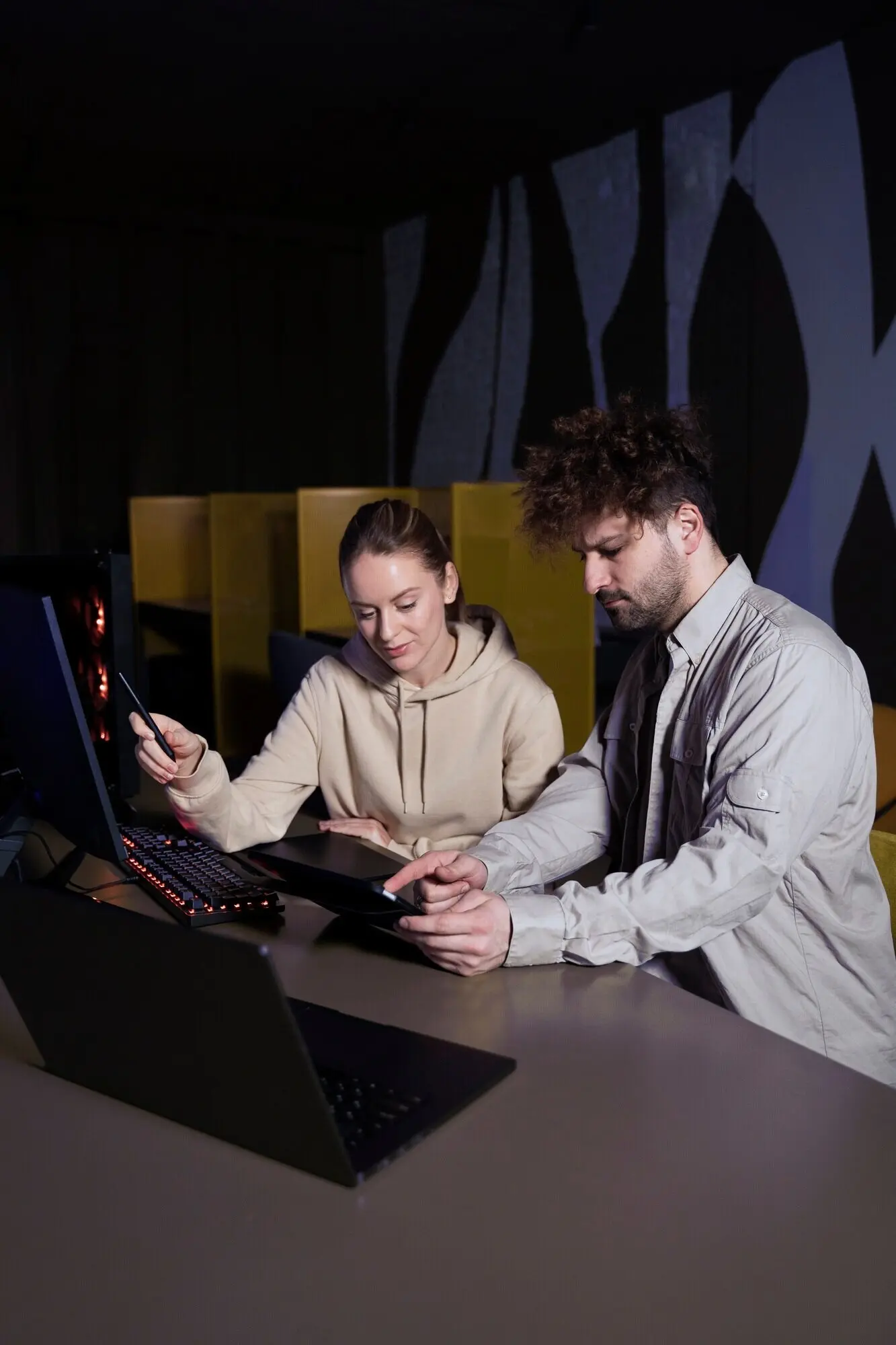 Команда занимается анимационным проектом.